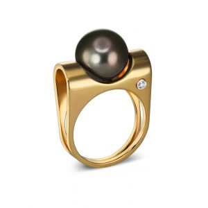 rose-gold-ring-pearl-dimond-by-daniela-komatovic